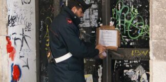 Piazza del Ferrarese. Deposito di 344 bottiglie di vino rubate