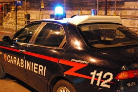 carabinieri auto notte