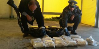 Droga nel serbatoio: sequestrati 9 chili di marijuana