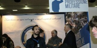 Salone dello Studente 2016, il mondo militare conquista i giovani pugliesi