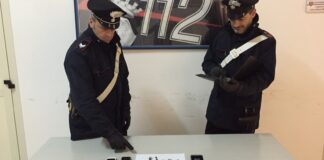 Piazza Umberto I, un 36enne arrestato per spaccio