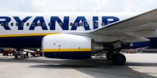 Turismo, la Regione raddoppia i finanziamenti per voli low cost