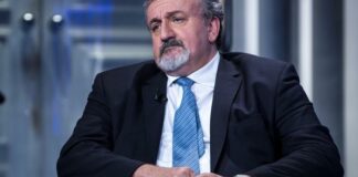 Politiche 2018, Emiliano spinge per alleanza PD-M5S