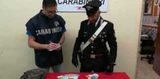 Spaccio di droga in istituto scolastico: arrestato studente 17enne