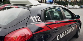 Bar aperto dopo il “coprifuoco” e Carabinieri aggrediti: arrestato 35enne