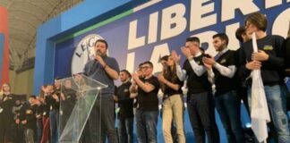 Regionali 2020, Salvini apre la campagna della Lega a Bari: «Prima i pugliesi»