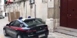 Nascondeva in casa 23 grammi di cocaina: arrestato pusher insospettabile