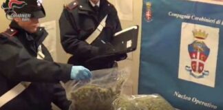Nasconde quasi 5 kg di droga in un furgoncino: arrestato 55enne incensurato