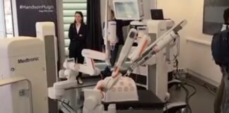 Il futuro della chirurgia sbarca al “Miulli”: presentato a Bari il robot Hugo