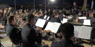 Musica e solidarietà, il concerto di beneficienza della Croce Rossa e dell’Aeronautica Miliatare