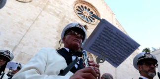 Il Maestro Muti accolto a Conversano con l’omaggio delle bande