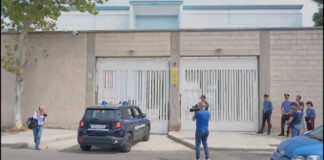 Allagata e incendiata cella nel carcere minorile Bari, ferito un agente