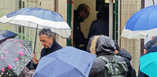 Neonato trovato senza vita, perizia tecnica sulla culla termica della chiesa