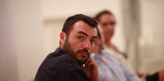 Favori in cambio di voti, i presunti rapporti tra l’assessore Delli Noci e gli imprenditori