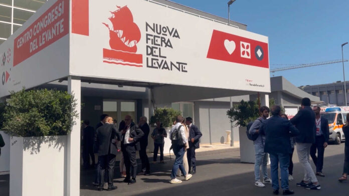 Bari_Israele_escluso_da_Fiera_del_Levante_18-08-25.00_00_13_24.Immagine001