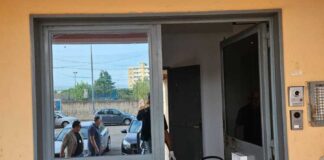 Casa trasformata in un bunker della droga a Bitonto, liberata da Arca Puglia e Polizia