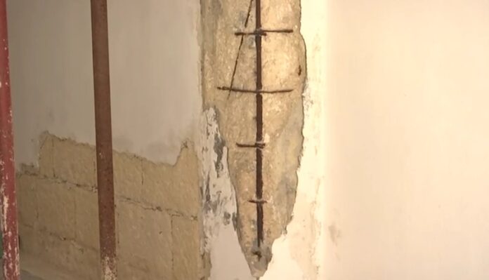rischio crollo palazzina quartiere san pasquale bari