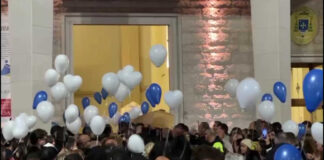 L’ultimo straziante saluto a Cosimo Magro, il 25enne bitontino investito sulla SS16