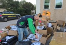 Modugno, sequestrati oltre 110mila articoli contraffatti
