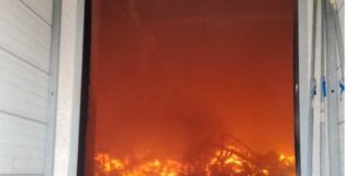 Incendio all’interno di Terminal Puglia di Rutigliano, dai monitoraggi dell’aria escluse criticità