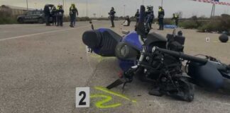 Tragedia su una complanare della statale 100: morti un 18enne e un 17enne