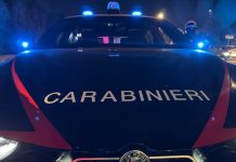 Atti vandalici all’ingresso di un’abitazione privata, denunciati due giovani