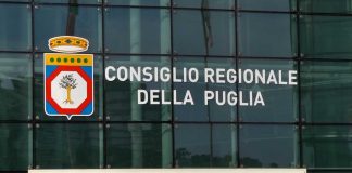 Dopo 10 anni per migliaia di studenti a rischio borse di studio e alloggi universitari