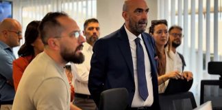 Bari, primo giorno di scuola tra traffico e cantieri