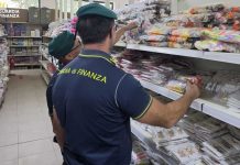 Sequestrati quasi 50mila prodotti non conformi tra Casamassima e Bitonto