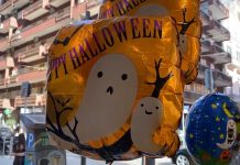 Autobus blindati e corse tagliate per la notte di Halloween: è psicosi vandalismo a Bari