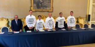 Crisi olivicoltura: confronto in Prefettura a Bari tra sindaci e produttori