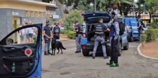 Controlli interforze nelle piazze Umberto, Moro e Cesare Battisti: 109 persone controllate