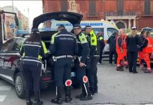 Tragedia su corso Vittorio Emanuele: uomo muore in monopattino investito da un autobus